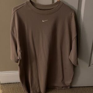 Nike Mauve oversized tee